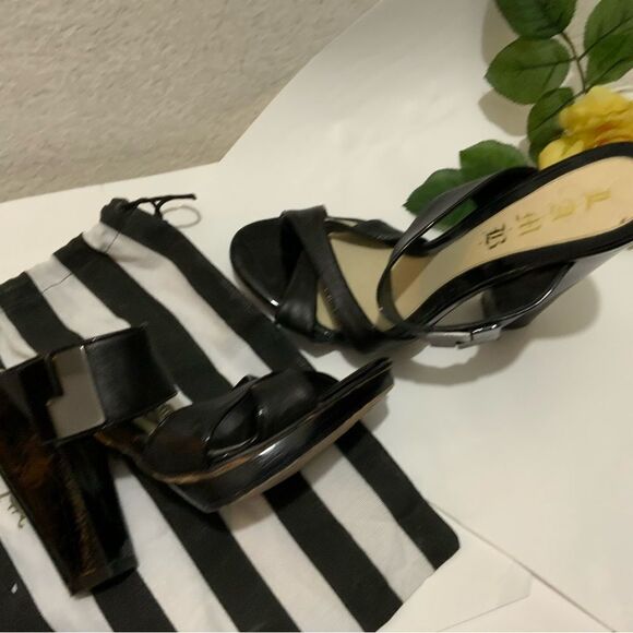 Gwen Stefani L.A.M.B. Black Patent 5” Heels size 10 - Picture 11 of 12